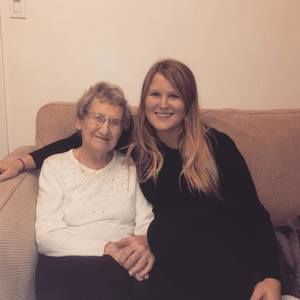 Meet your Posher, Jennifer